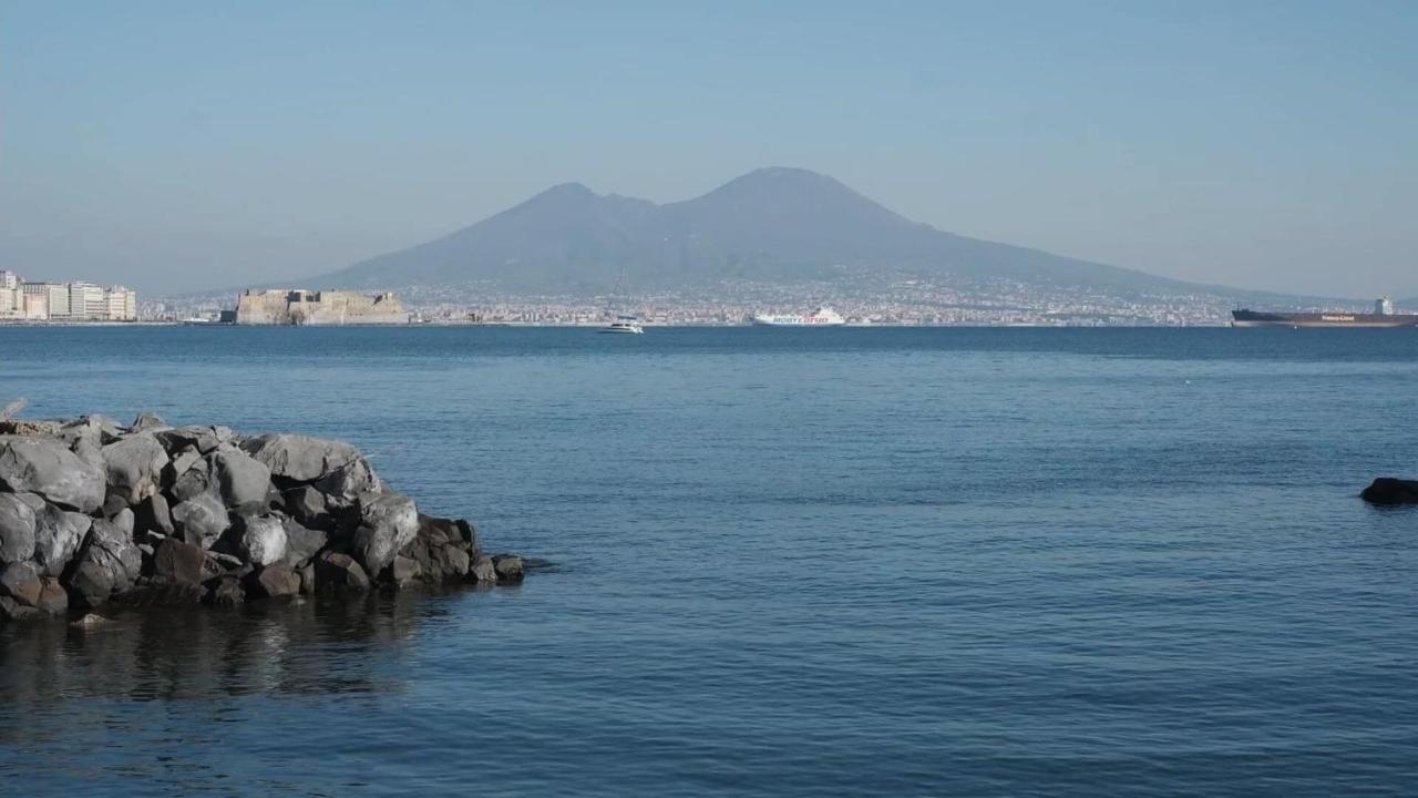 Casa Tolentino Al Centro Di Napoli Villa Exteriör bild